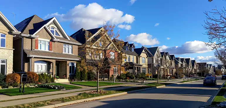 Why Choose Us for Selling Your Foreclosed House in Knoxville, TN?
