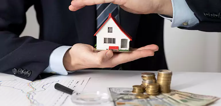 Who Do We Buy Houses From in Knoxville, TN?